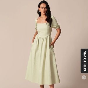 RIHOAS The Light Green Square Neck Shirred Midi Dress